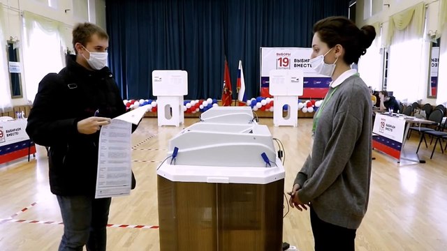 Los rusos empiezan a votar sin oposición en elecciones legislativas