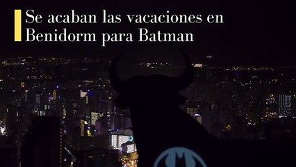 Benidorm llama a Batman para celebrar el nuevo libro del héroe