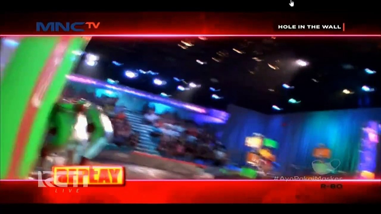 Hole In The Wall CN - Flipped out vs The bug lady and the fly boys round 2 to round 3 mnctv