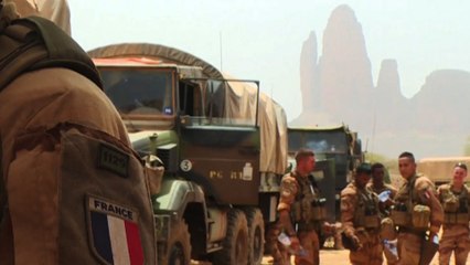 فرنسا تبدأ إعادة تنظيم وجودها العسكري في منطقة الساحل الأفريقي