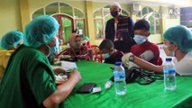 Polresta Jayapura Kota , Menggelar Vaksinasi Massal Bagi Warga Di Seputaran Di Masjid Nurul Huda Waena, Kota Jayapura, Papua.
