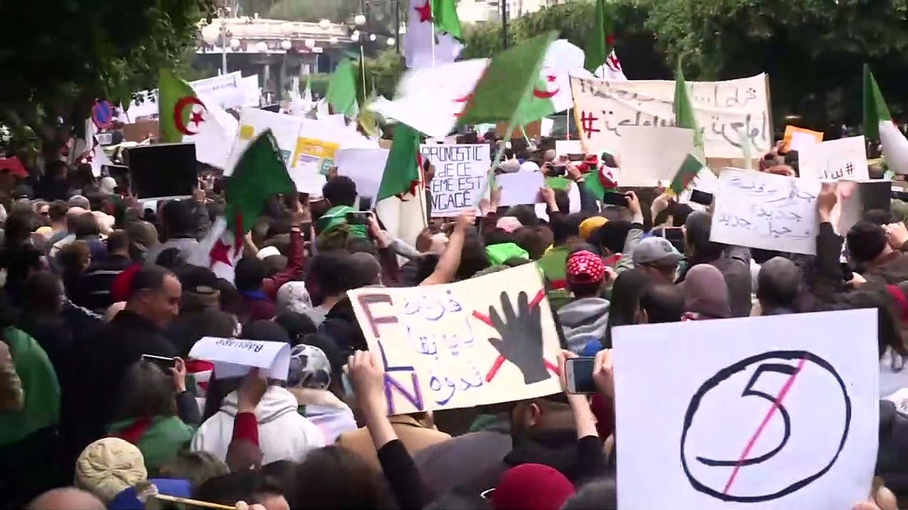 Mit 84 Jahren: Algerischer Ex-Präsident Bouteflika gestorben