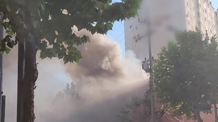 구로 2층짜리 상가주택에서 불...다친 사람 없어 / YTN