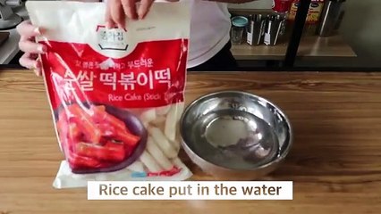 Tteokbokki (Filipino Style)