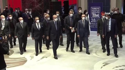 Cumhurbaşkanı Erdoğan: "İhracatımız bu yıl 211 milyar dolarla rekor kırdı.