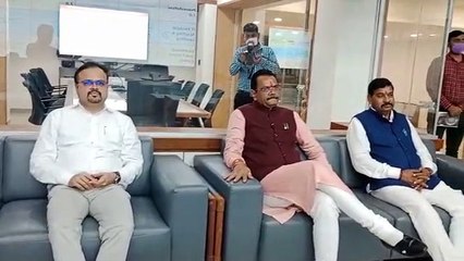 Gujarat: पद संभालते ही एक्शन में शिक्षा मंत्री