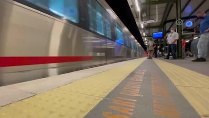 Makinistten Marmaray'da taşkınlık yapan maskesiz yolculara anonslu uyarı