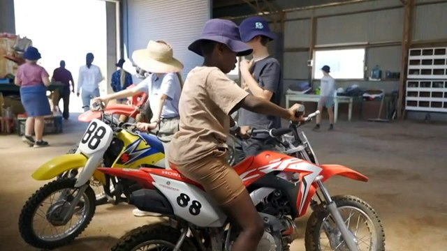 Outback Qld attracting wide range of tourist visitors