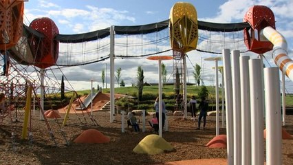 Psychologist offers guide on raising kids to be compassionate