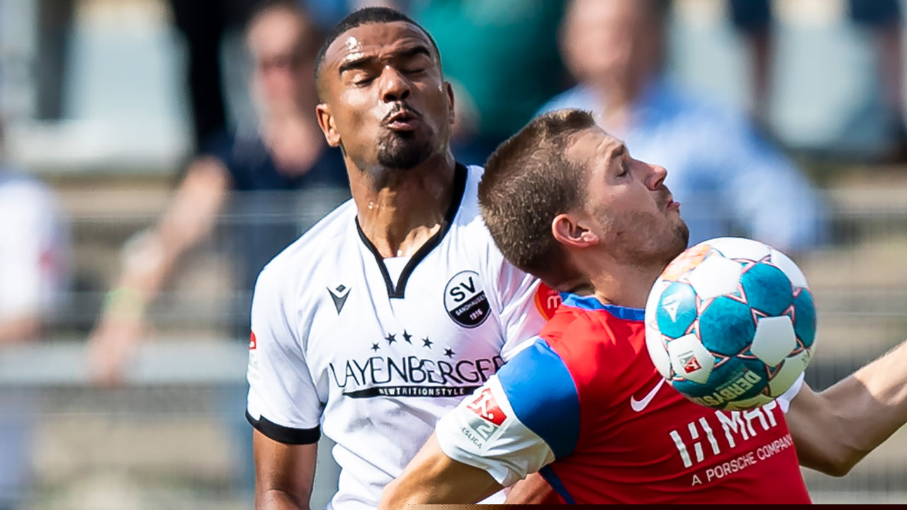 Sandhausen v Heidenheim