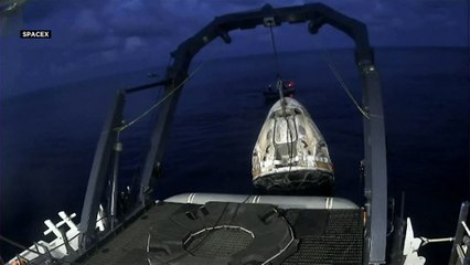 Космические туристы благополучно завершили свое путешествие