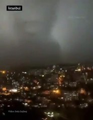 İstanbul semalarında oluşan bulut gündem oldu; kimi Nikola Tesla'ya kimi Voldemort'a benzetti