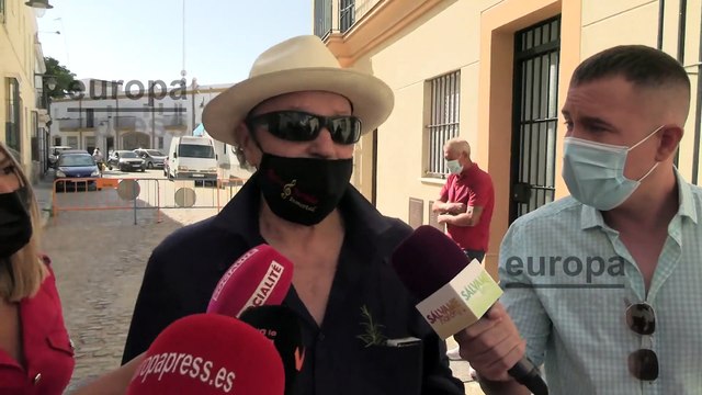 Amador Mohedano, que celebró su cumpleaños , nos ha confirmado que Rosa Benito le mandó un mensaje