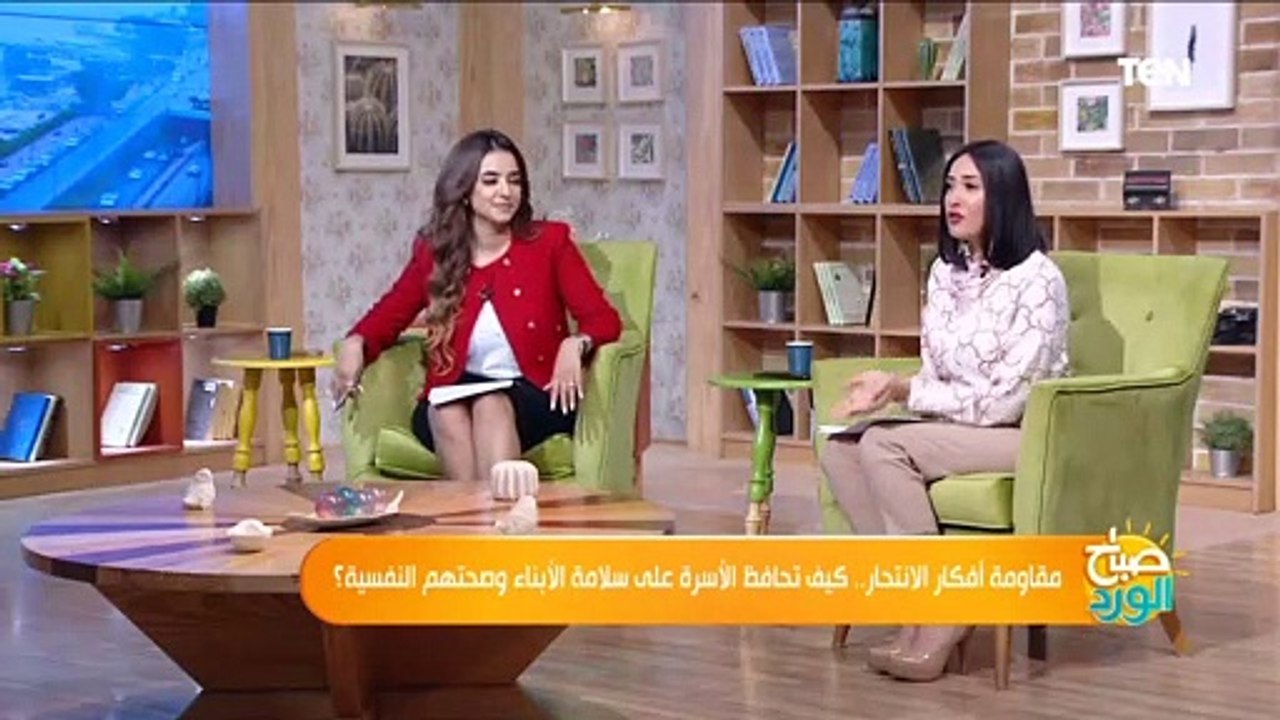 استشاري طب نفسي يفجر مفاجأة.. الناس اللي بتعمل "فلاتر" على صورها وبيحنوا للماضي عندهم اكتئاب