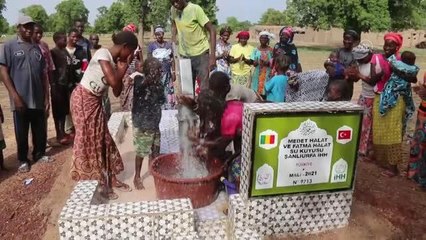 ŞANLIURFA - Şehidin anne ve babasının ismi Mali'de açılan su kuyusuna verildi