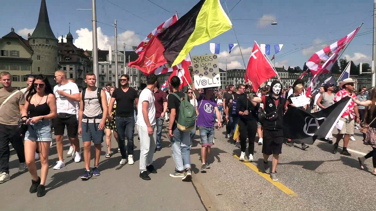 11.09.2021 | Unbewilligte Bürgerrechtsdemonstration in Luzern