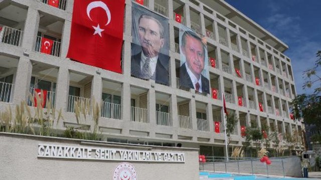Son dakika haberi | BAKAN YANIK, ÇANAKKALE ŞEHİT YAKINLARI VE GAZİEVİ'NİN AÇILIŞINI YAPTI