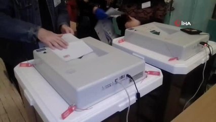 Rusya'daki Duma seçimlerini Putin'in partisi önde götürüyorSeçime katılım yüzde 50'nin altında kaldı