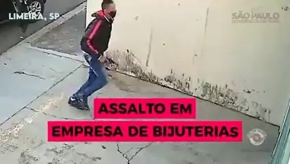 A casa caiu para os bandidos
