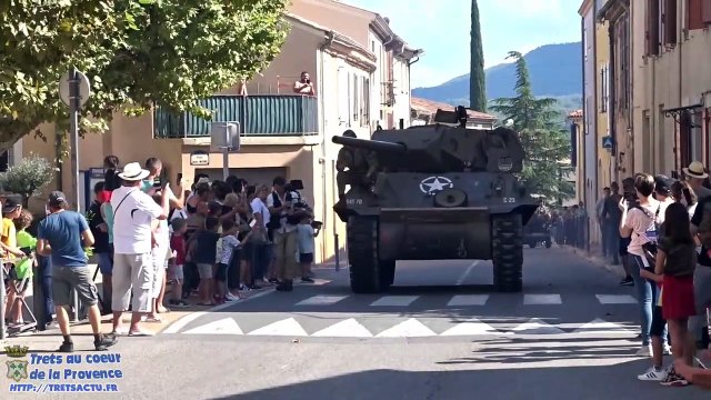 Journée Années 40 à Pourrières avec Parachutage et défilé militaire 18SEPT2021