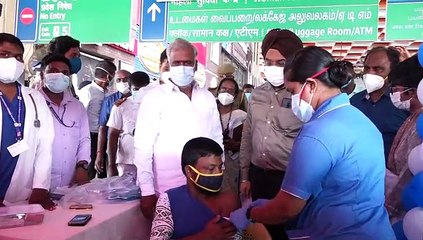 தலைநகர் சென்னை சூப்பர் சாதனை..! மெகா தடுப்பூசி முகாமில் 2 லட்சம் பேருக்கு கொரோனா வேக்சின்
