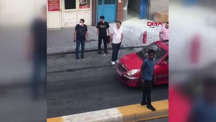 BEYOĞLU'NDA İŞ YERİNDE YANGIN 9 KİŞİ DUMANDAN ETKİLENDİ