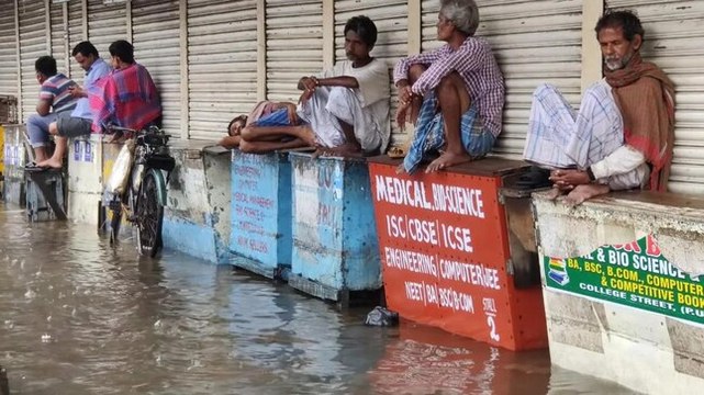 Several places in Kolkata waterlogged after heavy rainfall
