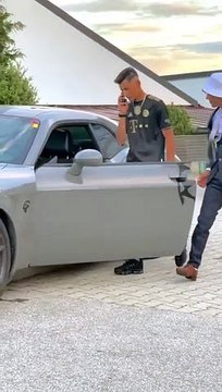 What happened to simplicity_We all seem to put on a stage,and we all feel compelled to put on a show