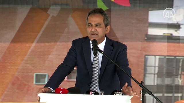 Bakan Özer: Eğitim sisteminin yüz yüze devam etmesinin milli güvenlik meselesi olduğu yönündeki irademizin arkasındayız