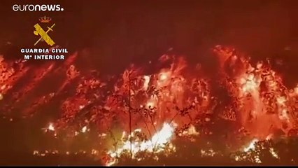 El suroeste de La Palma amanece en llamas tras la erupción del volcán Cumbre Vieja