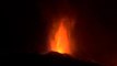 La noche volcánica de humo y fuego en La Palma