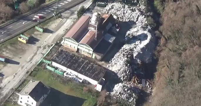 Belluno - Traffico illecito di rifiuti in plastica e false fatture: 12 arresti (20.09.21)