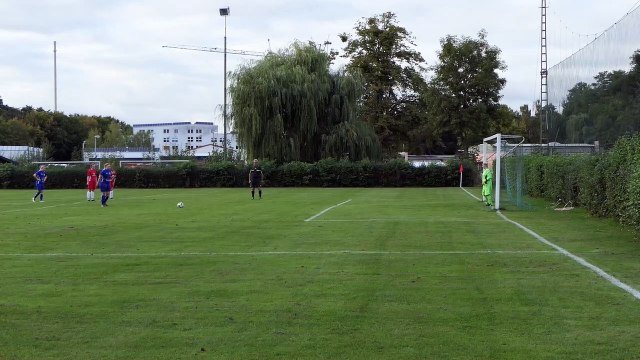 Das 0:8 der SG Denkershausen/Lagershausen beim ESV Rot Weiß III durch Patrizia Schulz