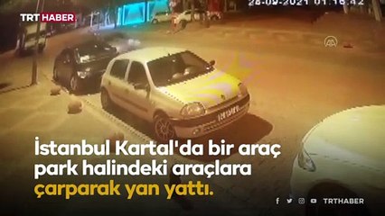 Park halindeki araçlara çarpan otomobil takla attı: 2 yaralı