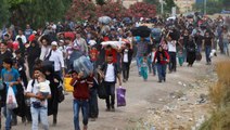 İdlib'de artan saldırılar sonrası Türkiye'ye yönelik yeni bir göç dalgası ihtimali tansiyonu yükseltti