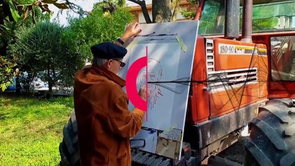 شاهد: صورة عملاقة لدوستويفسكي احتفالا بمرور 100 عام على مولده