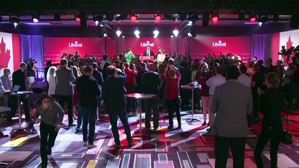 Justin Trudeau claims 'a clear mandate to get Canada through this pandemic' as Liberals fall short of majority in election
