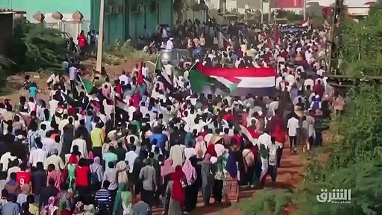 ...مع تقدم...