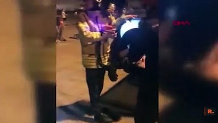 İstanbul'da tarihi topun içine sıkışan kişiyi itfaiye kurtardı