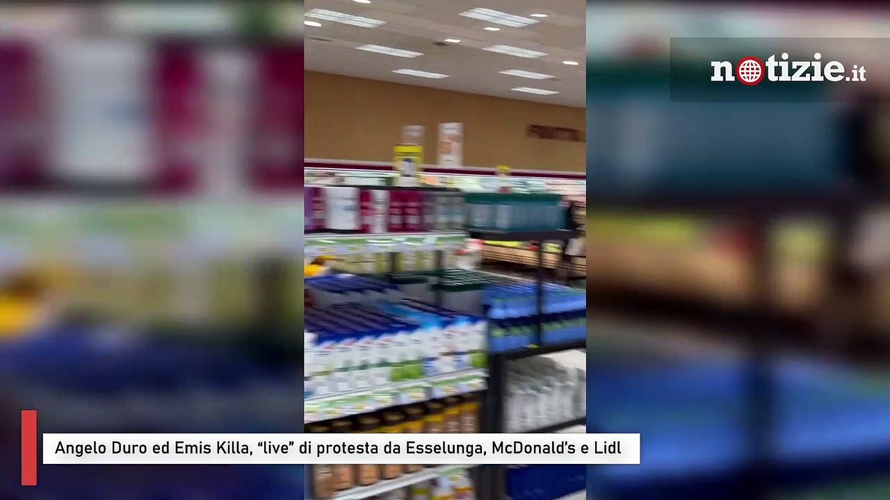 Angelo Duro ed Emis Killa, “live” di protesta da Esselunga, McDonald’s e Lidl
