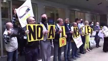 Nucleare, protesta 5 Stelle contro centrale in Lombardia: 