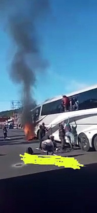 DOS MUERTOS y OCHO HERIDOS tras imprudencia de LOCO URBANERO en la Xalapa-Banderilla 1