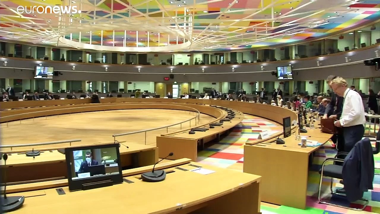 L'Unione Europea solidarizza con la Francia