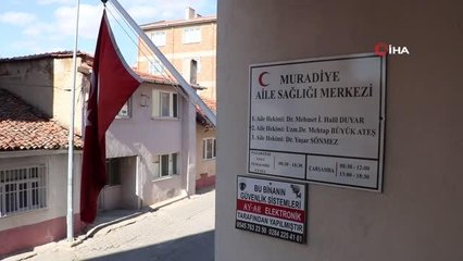 Önce karantinayı ihlal etti, sonra doktorla tartıştı