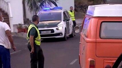 La lava del volcán de La Palma arrasa 200 casas
