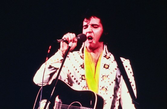 Richard Nixon asked Elvis Presley to 'spy' on John Lennon