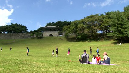 쏜살같이 지나간 추석 연휴...나들이 명소 '북적' / YTN