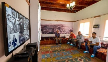 AŞIK VEYSEL'İN MÜZEYE DÖNÜŞTÜRÜLEN EVİNE ZİYARETÇİ YOĞUNLUĞU