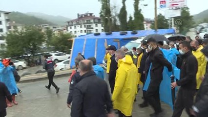 KASTAMONU - İçişleri Bakanı Soylu, sel bölgesi Bozkurt'ta incelemelerde bulundu