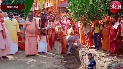 भू-समाधि में ब्रह्मलीन हुए महंत नरेंद्र गिरि